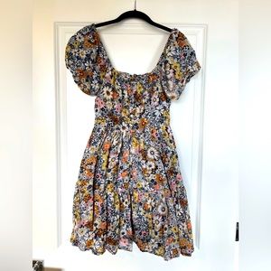Cute floral print dress